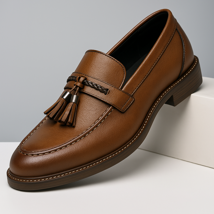 Leder Loafers mit Quasten