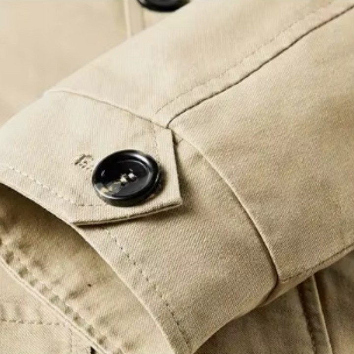 Elegante Jacke mit mehreren Taschen