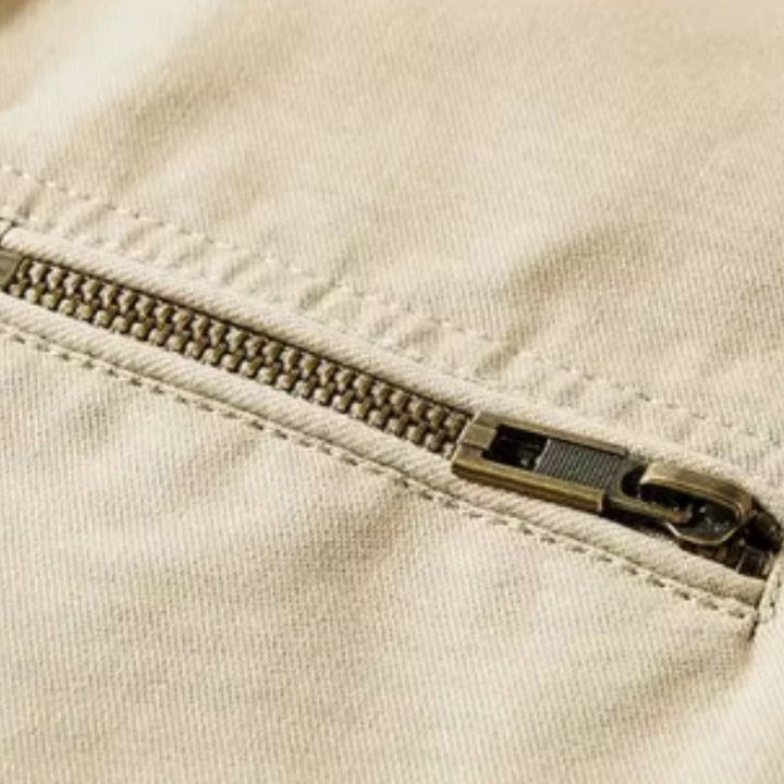 Elegante Jacke mit mehreren Taschen