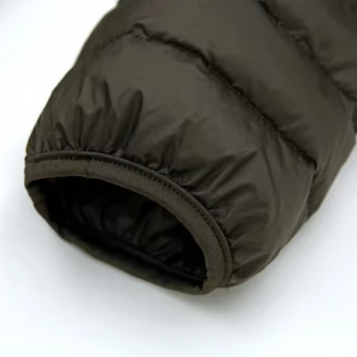 Leichte Daunenjacke mit Entendaunen