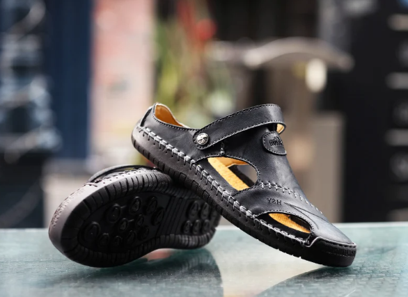 Klassische Leder Sandalen