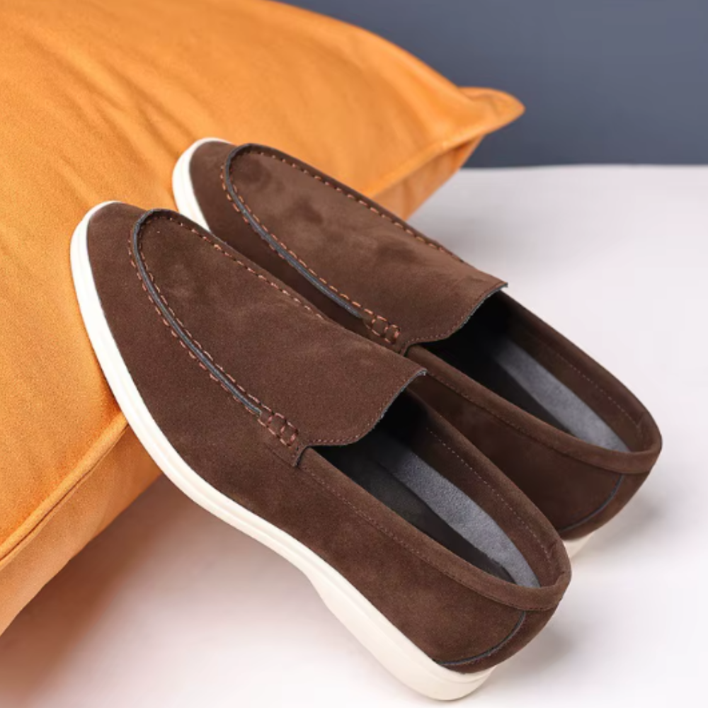 Klassische Wildleder Slipper