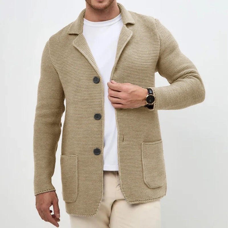 Elegantes Strickjacke