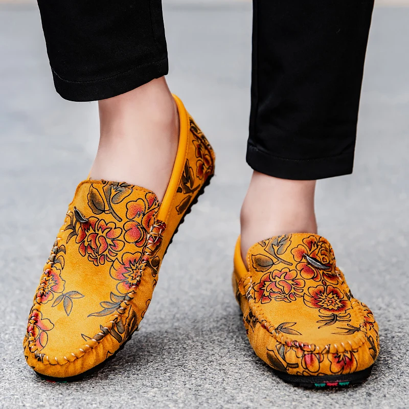 Leder Loafers mit Blumen