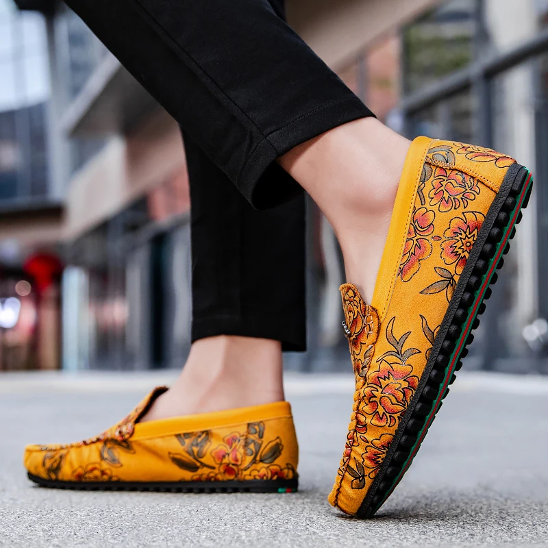 Leder Loafers mit Blumen