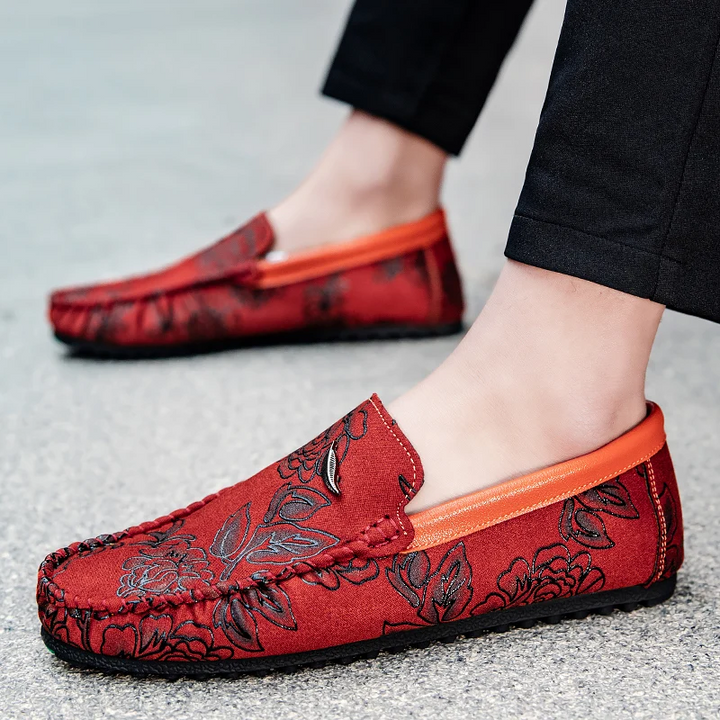 Leder Loafers mit Blumen