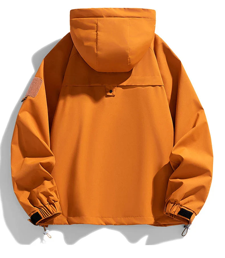 Elegante Jacke mit Kapuze