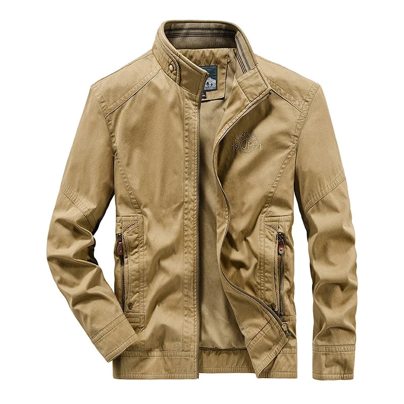 Lässige wattierte Bomberjacke