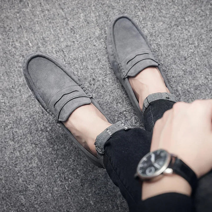 Leichte Wildleder Slipper