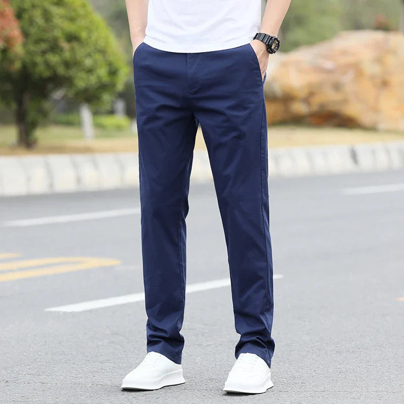 Atmungsaktive Herren-Chino