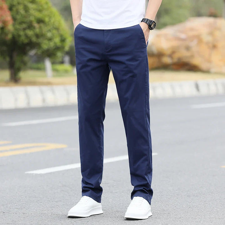 Atmungsaktive Herren-Chino