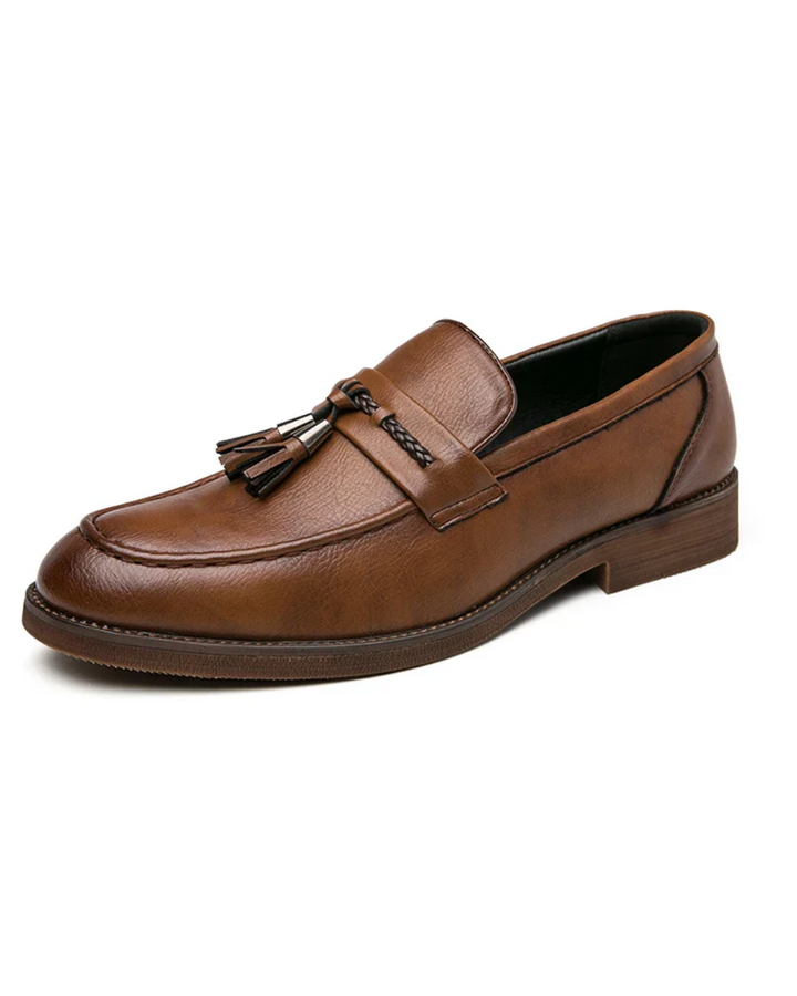 Leder Loafers mit Quasten