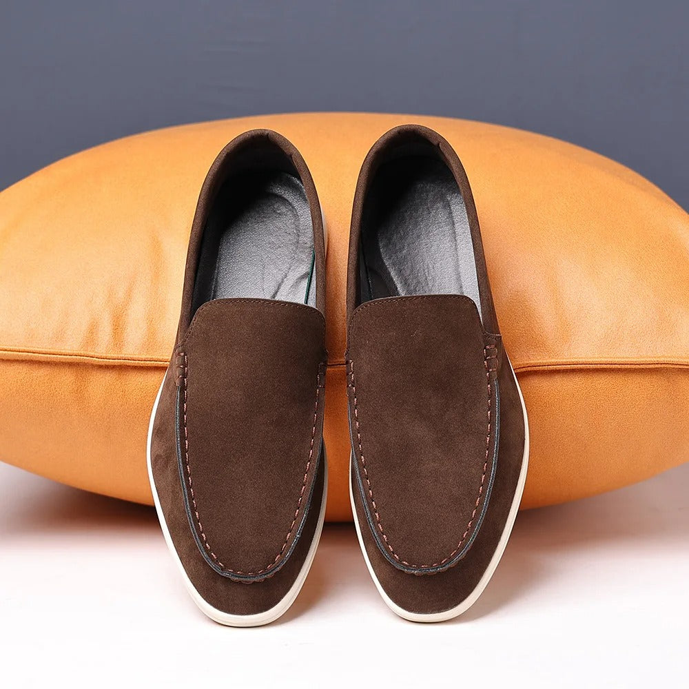 Klassische Wildleder Slipper