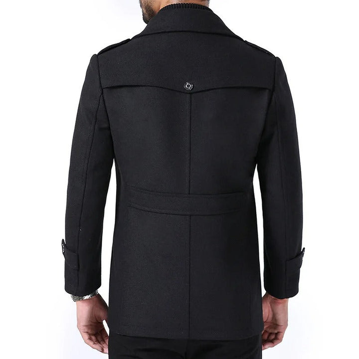 Eleganter Wollmantel
